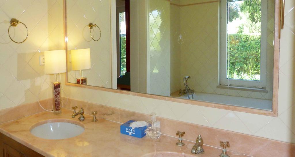 Aroeira Villa Near Lisbon- Daydream Pt Шарнека Стая снимка